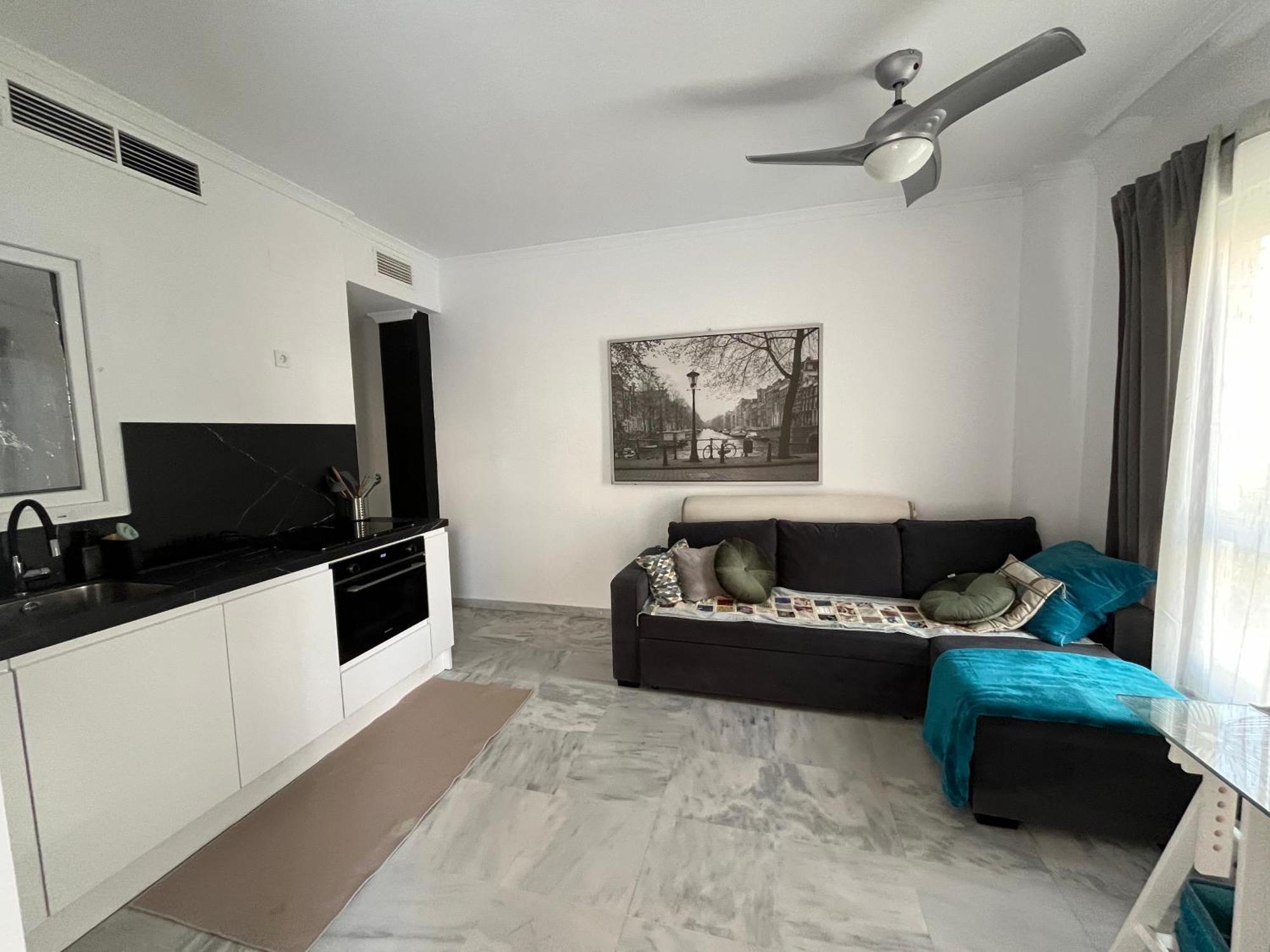 Piso En Zona Tranquila De - Torrequebrada Golf Apartment Benalmadena Ngoại thất bức ảnh